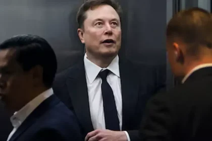 Musk popiera, že navrhol obmedziť Starshield na Ukrajine