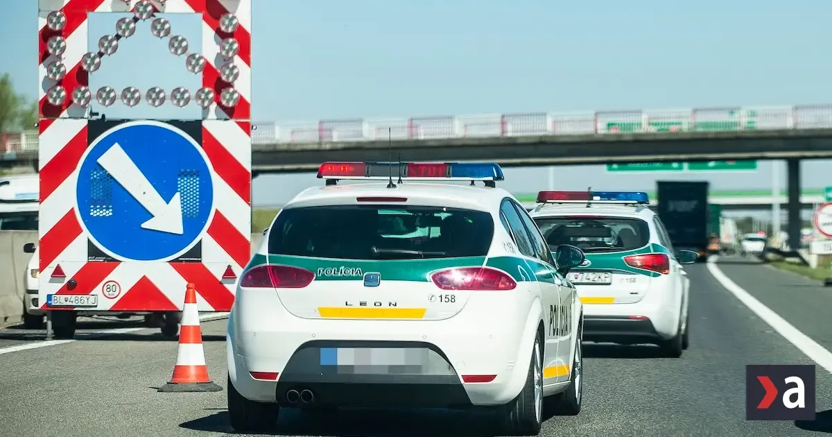 Na diaľniciach D2 a D4 platia výrazné dopravné obmedzenia, upozorňuje polícia