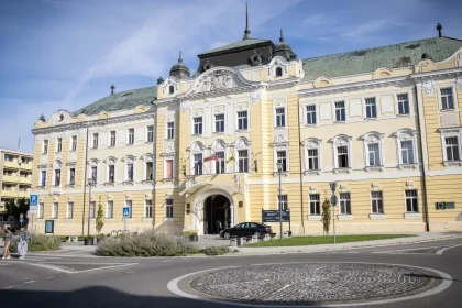 Nitriansky kraj má nové krajské zastupiteľstvo: úplné výsledky volieb