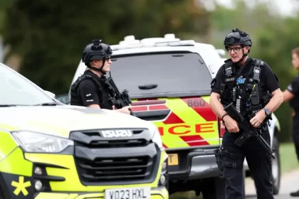 Polícia zadržala siedmeho podozrivého v prípade útoku pri RAF Fairford