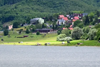 Pri Domaši zaznamenali od silného zemetrasenia ďalších 35 otrasov