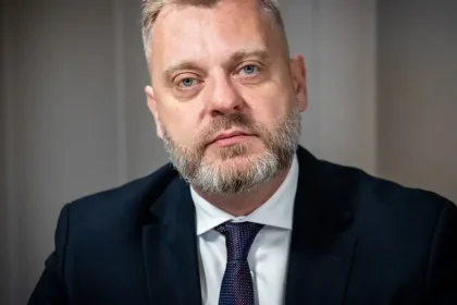 Ruské miliardy za plyn a tichý obchod za Ficom