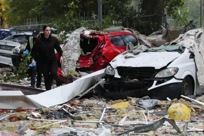 Rusko a Ukrajina hlásia obete a škody na infraštruktúre po vzájomných útokoch