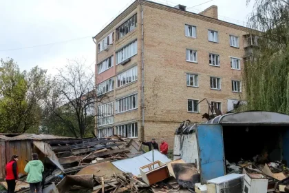 Rusko podniklo balistický útok na Kyjev, šesť ľudí je zranených