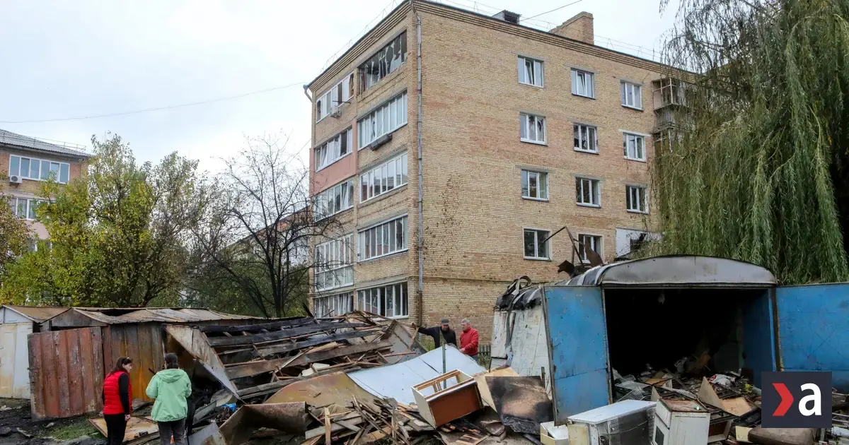 Rusko podniklo balistický útok na Kyjev, šesť ľudí je zranených