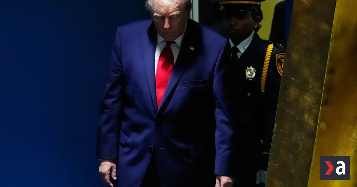 Trump hrozí Iránu úderom. Núdzové pristátie lietadla po zásahu pilota vyvolalo podozrenia