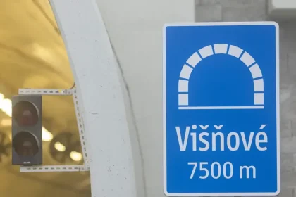 Tunel Višňové opäť uzavrú, vodiči musia počítať s obchádzkou cez Strečno