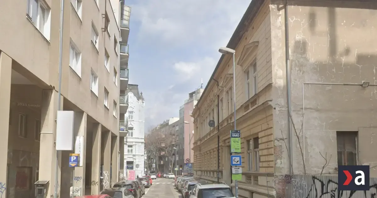 V centre Bratislavy uzavreli cestu, polícia varuje pred pádom steny