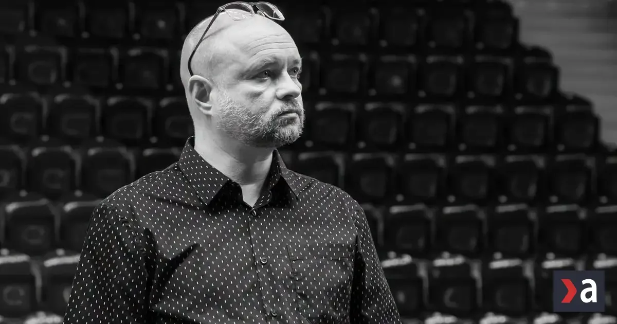 Vo veku 49 rokov nečakane zomrel herec a moderátor Michal Novák