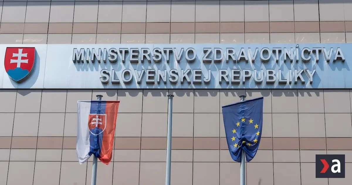 Zmeny v pandemickej komisii vlády prinesú menej stálych členov a online rokovania